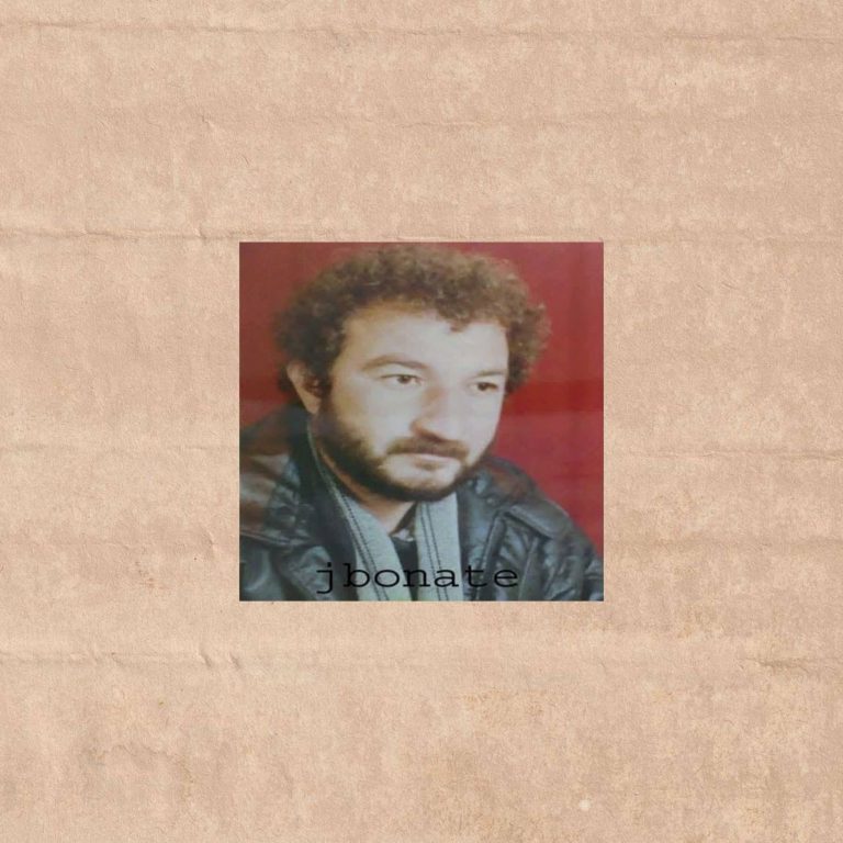 الشاعر والمخرج السينمائي حسن علي: لم أتلق الدعم من أحد منذ دخولي إلى عالم الفن/ حوار: خالد ديريك 28 الشاعر والمخرج السينمائي حسن علي: لم أتلق الدعم من أحد منذ دخولي إلى عالم الفن/ حوار: خالد ديريك