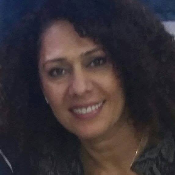secha hsin eliwa ثلاث لوحات/ شيخة حسين حليوى