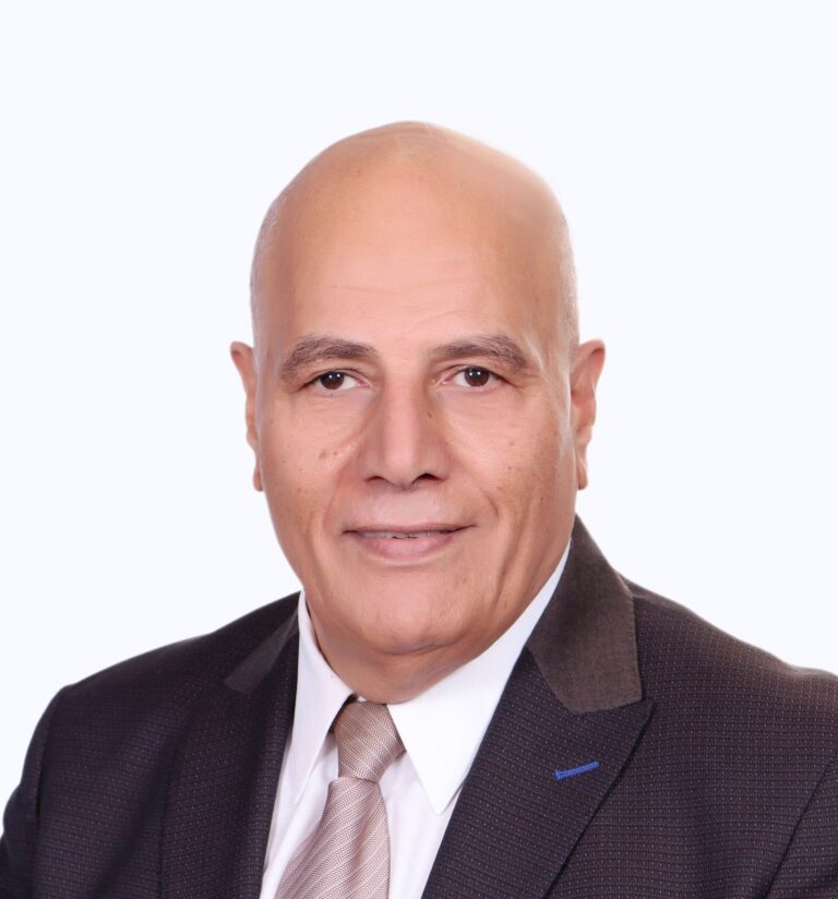 الصيف في كالكوتا للشاعرة كمالا ثريّا/الترجمة من الإنكليزية: نزار سرطاوي 52 Nizar Sartawi نزار سرطاوي e1592680842872 الصيف في كالكوتا للشاعرة كمالا ثريّا/الترجمة من الإنكليزية: نزار سرطاوي