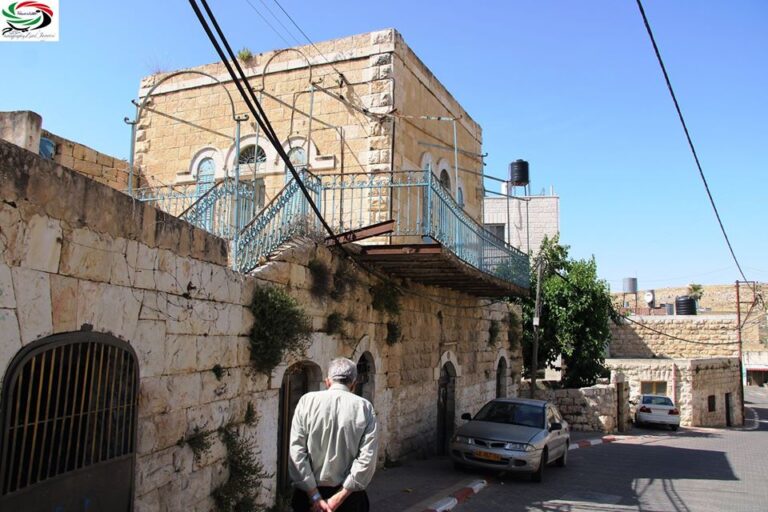 سلواد حكايات الأجداد وعشق الجدات/ الحلقة 4/ بقلم وعدسة: زياد جيوسي 35 1 زياد جيوشي سلواد حكايات الأجداد وعشق الجدات سلواد حكايات الأجداد وعشق الجدات/ الحلقة 4/ بقلم وعدسة: زياد جيوسي