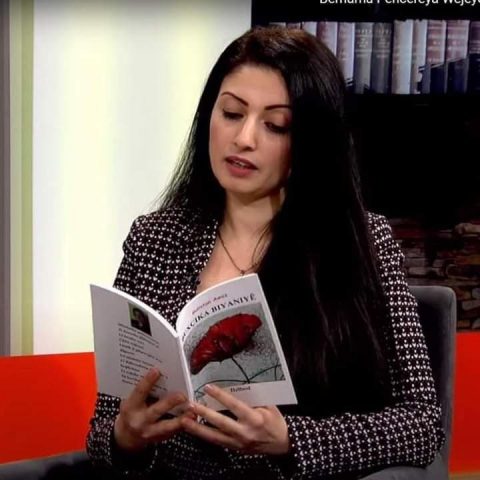 كُلستان آواز: تعليم لغة الأم كان حلمي، والهدف الأول في حياتي/ حوار أجراه: خالد ديريك 5 كُلستان آواز: تعليم لغة الأم كان حلمي، والهدف الأول في حياتي/ حوار أجراه: خالد ديريك
