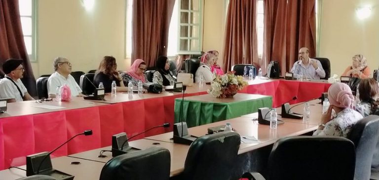 الجمع العام الأديبة رفيق فوزية رئيسة لائتلاف اللغة العربية بمراكش بفريق نسائي متكامل الأديبة رفيق فوزية رئيسة لائتلاف اللغة العربية بمراكش بفريق نسائي متكامل