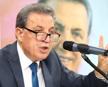 أيّ صورةٍ للشاعرِ في عقلِ شوقي بزيع؟ / بقلم: فراس حج محمد 41 shewqi bzeg 5rx e1789133933291 أيّ صورةٍ للشاعرِ في عقلِ شوقي بزيع؟ / بقلم: فراس حج محمد