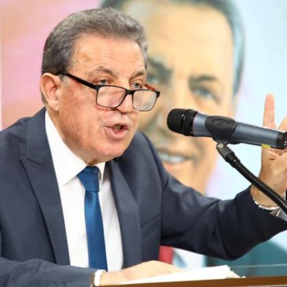 shewqi bzeg أيّ صورةٍ للشاعرِ في عقلِ شوقي بزيع؟ / بقلم: فراس حج محمد
