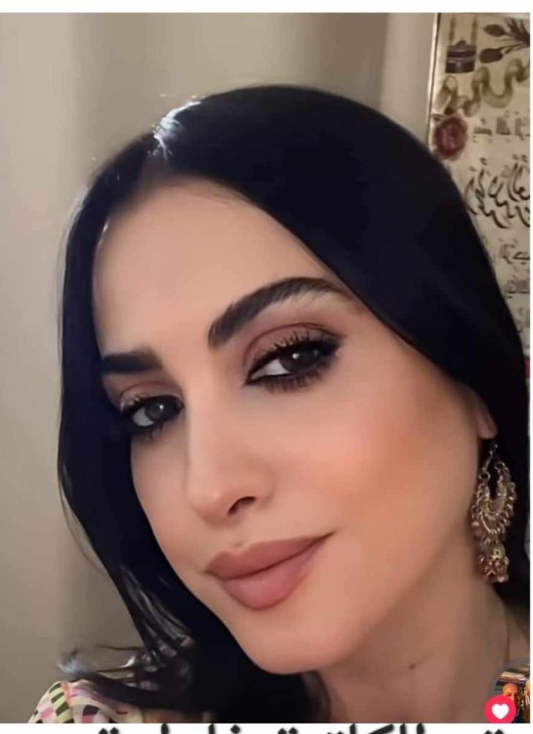 لا تسألني…من أكون…/ بقلم: فاطمة معروفي 11 462542411 1615190292680106 8268029314019535453 n fatima mahrofi e1733093576622 لا تسألني…من أكون…/ بقلم: فاطمة معروفي