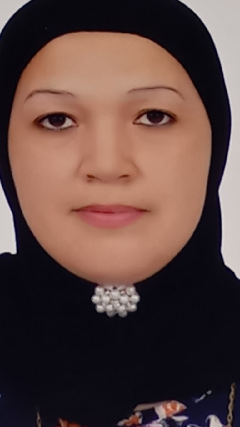 بعد منتصف الليل/ بقلم : أمينة أحمد نورالدين 38 أمينة أحمد نورالدين بعد منتصف الليل/ بقلم : أمينة أحمد نورالدين