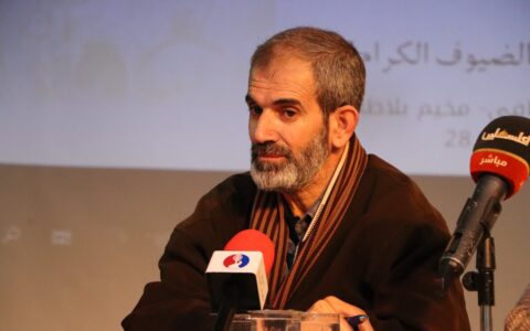 عندما ينام العالم تخرج الوحوش... فراس حج محمد